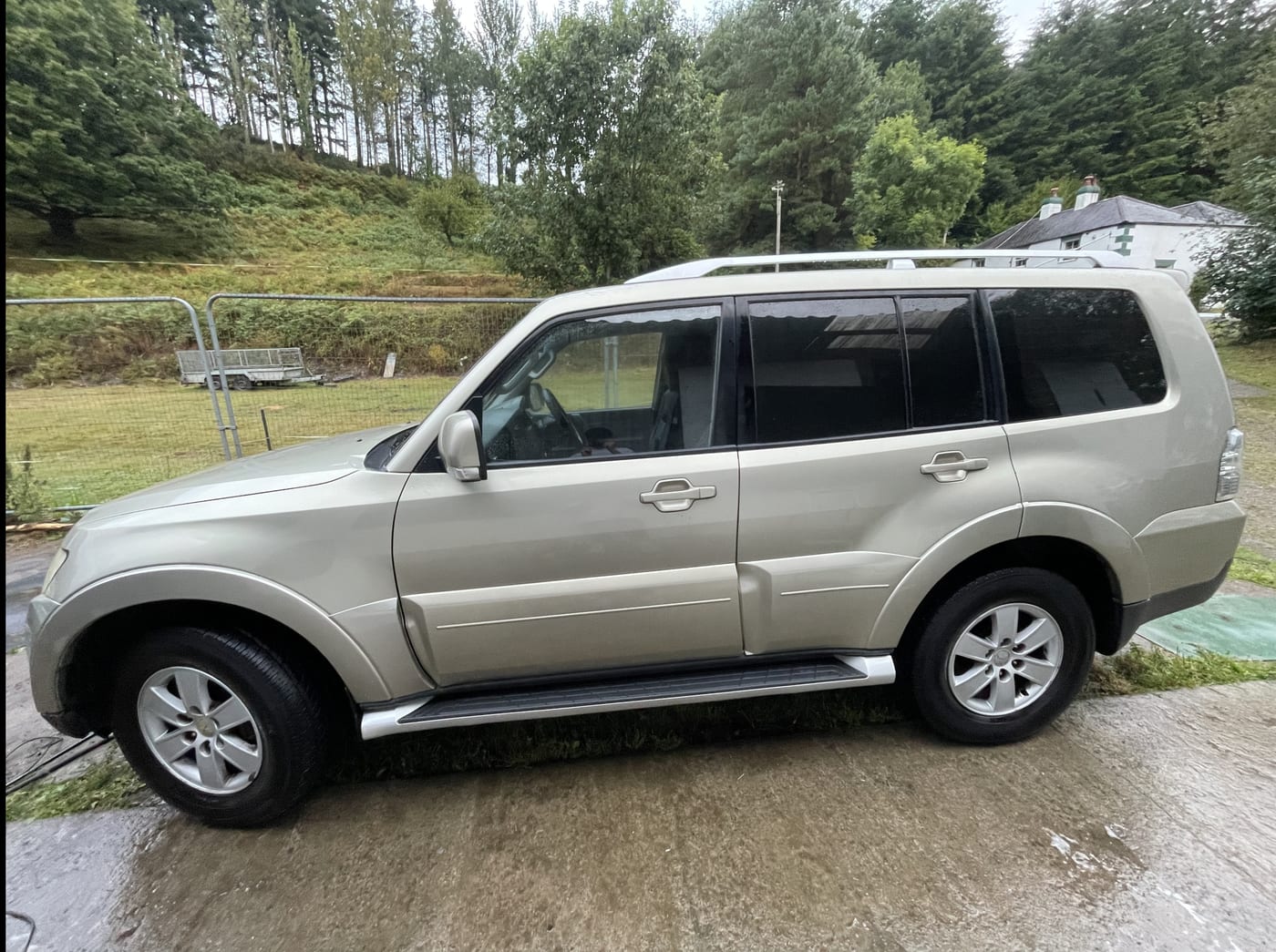 Pajero exterior after detailing