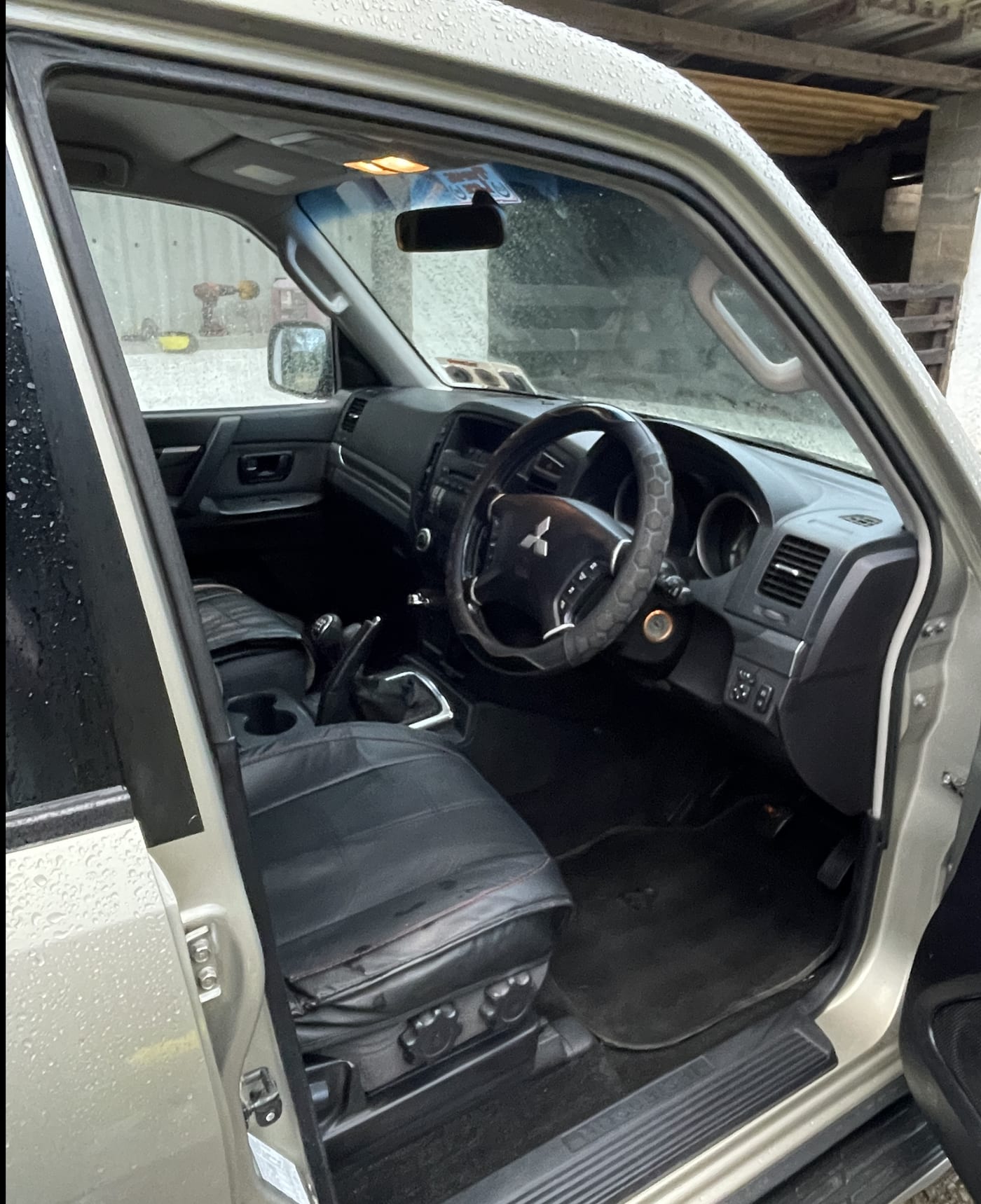 Pajero interior after detailing